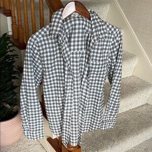 Dylan Gray and White Checkered Casual Button Down Flannel Shirt